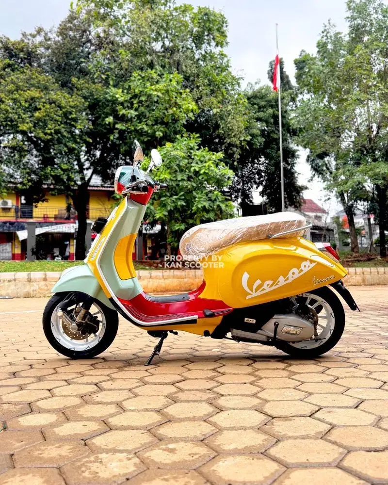 JUAL MURAH VESPA PRIMAVERA 150 iGET ABS FACELIFT 2021 MULUS