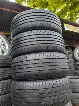 BAN DUNLOP R18 COPOTAN MOBIL BARU INNOVA ZIENIX KELUAR DARI SHOWRUM