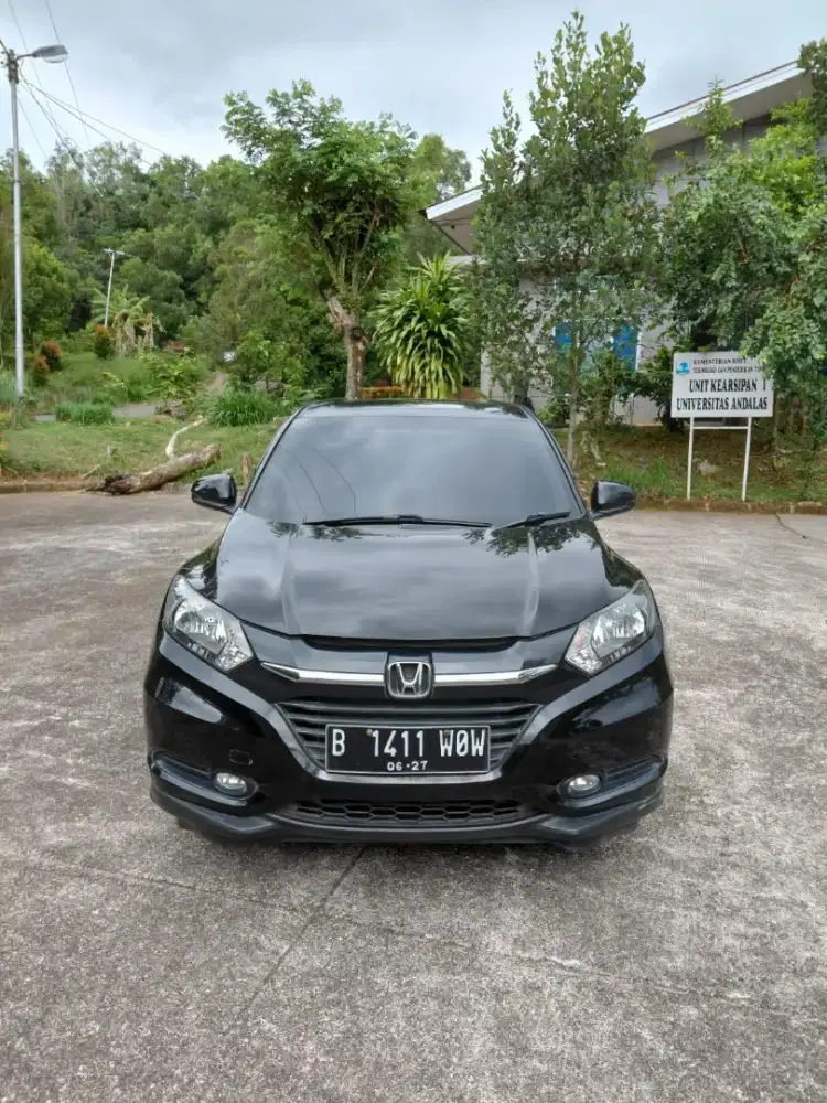 Mobil HRV tipe E matic thn 2017 pajak bln 6/26