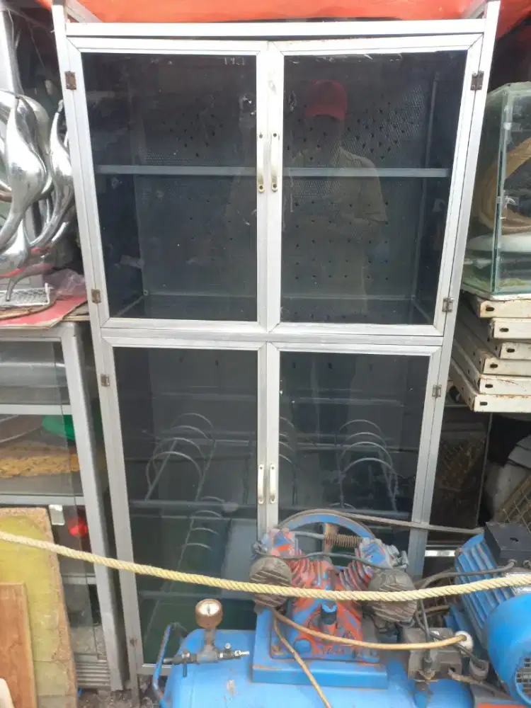 Rak piring multifungsi