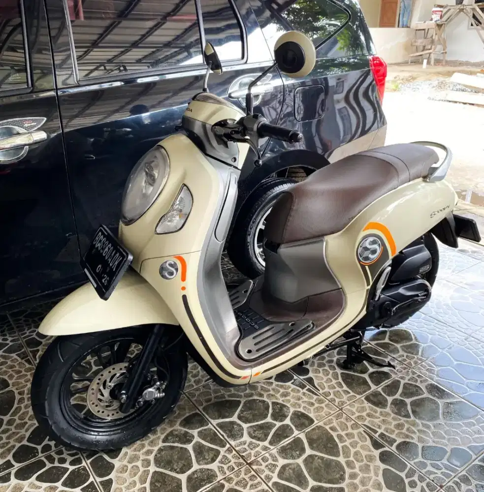Honda Scoopy Cbs iss