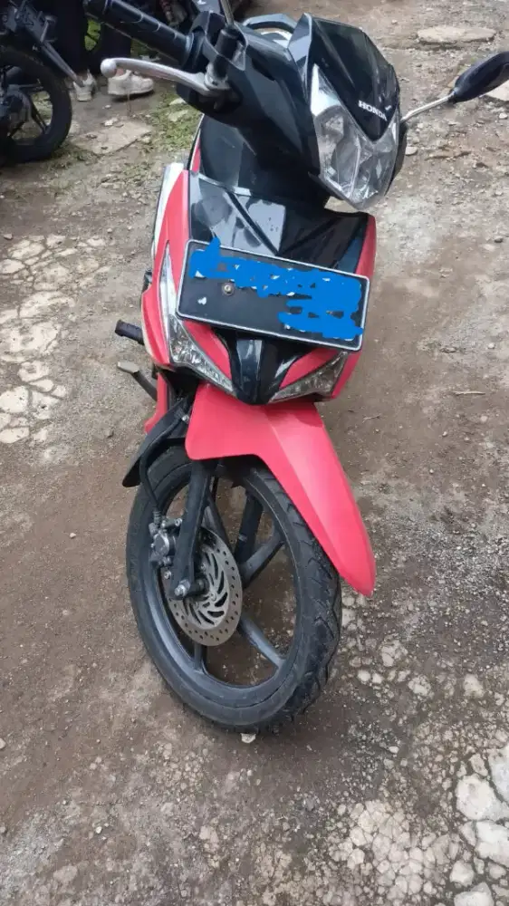 Honda Supra X 2015