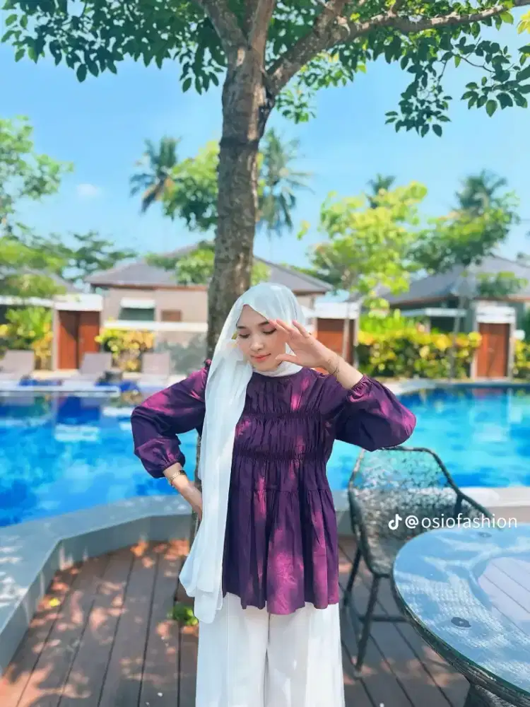 OPEN LOKER HOST LIVE STREAMING