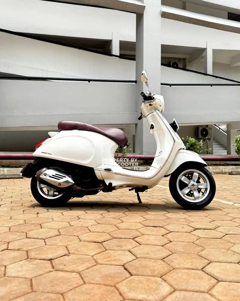 VESPA PRIMAVERA 150 3V 2014 TERMURAH