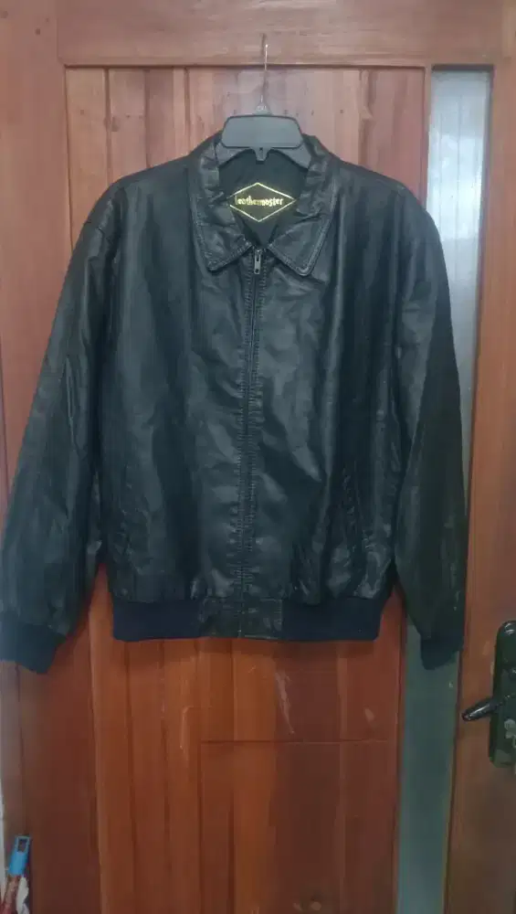 Jaket kulit asli model bomber