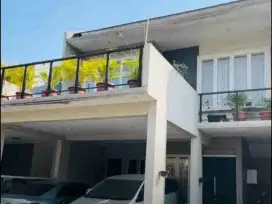TURUN HARGA RUMAH BAGUS RAPI SIAP HUNI