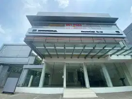 Disewa Gedung Kantor Ex Showroom Di Danau Sunter Utara Lt 1657 Lb 1884