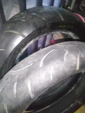 Ban tubles bekas aerox
