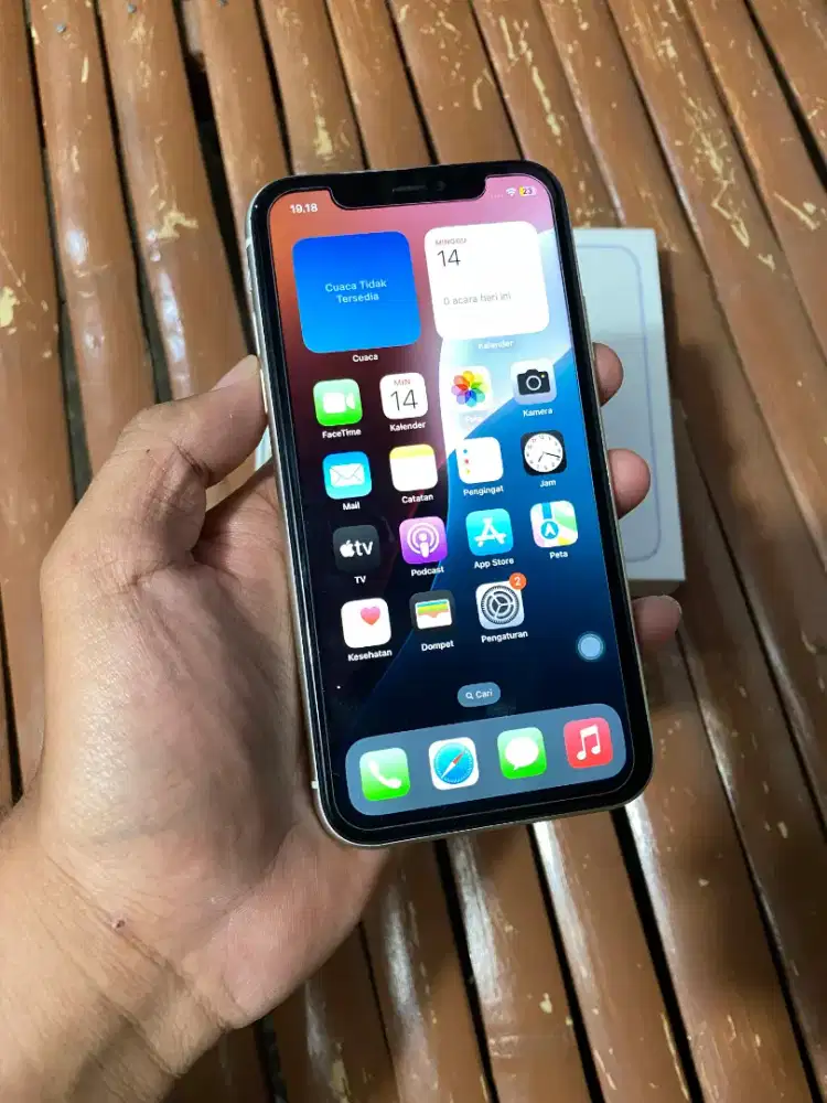 iPhone 11 64gb wifi only