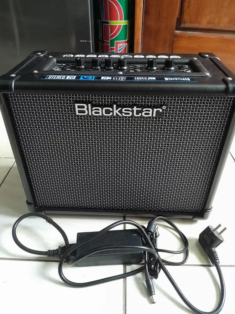 Ampli Gitar Blackstar ID core 20 v4