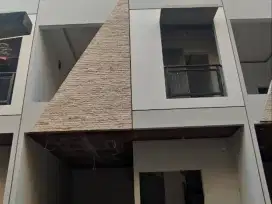 [JALAN 2 MOBIL] Rumah Jatinegara Kaum, Rawamangun Jaktim Jakarta Timur