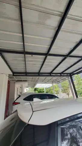 Disewakan rumah 2lantai lt7x20m siap huni semi furnish