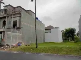 Tanah Kavling Pakuwon Indah Imperial Golf Premium dkt Graha Family WBM