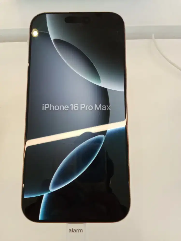 iPhone 16 Pro Max Promo Bunga 0%