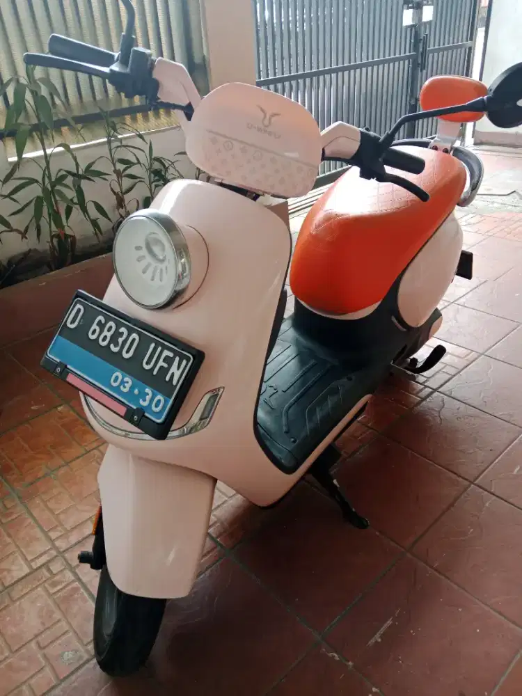 MOTOR LISTRIK UWINFLY T80 PINK