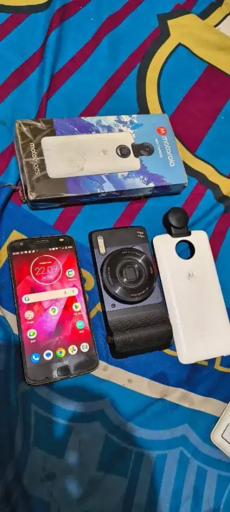 Motorola z2 force