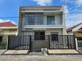 Rumah Manyar Kertoadi NEW, MINIMALIS, STRATEGIS, ROW JALAN 3 MOBIL