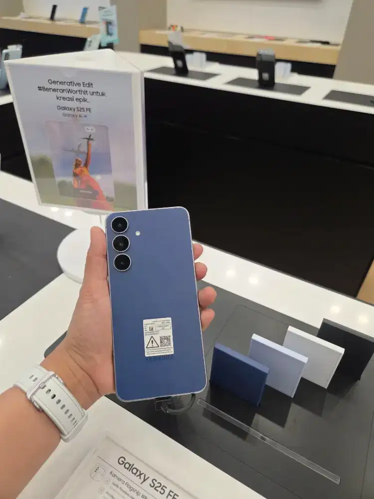 SAMSUNG GALAXY S25FE