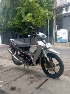Yamaha FiZR 2002 Asli Silver ORI Dki Murmer