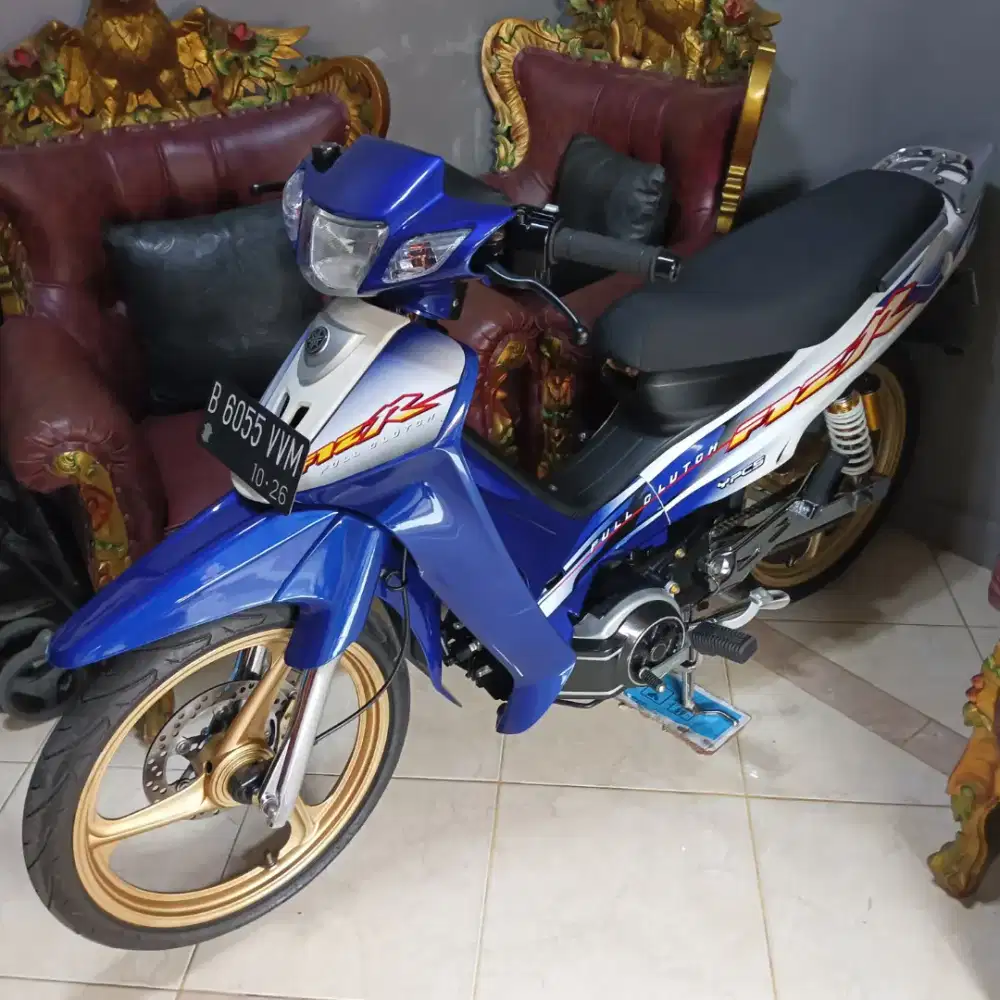 Dijual motor 2 tak Yamaha F1ZR 2003