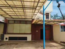 Dijual Rumah Ex Kantor Area Jatinegara