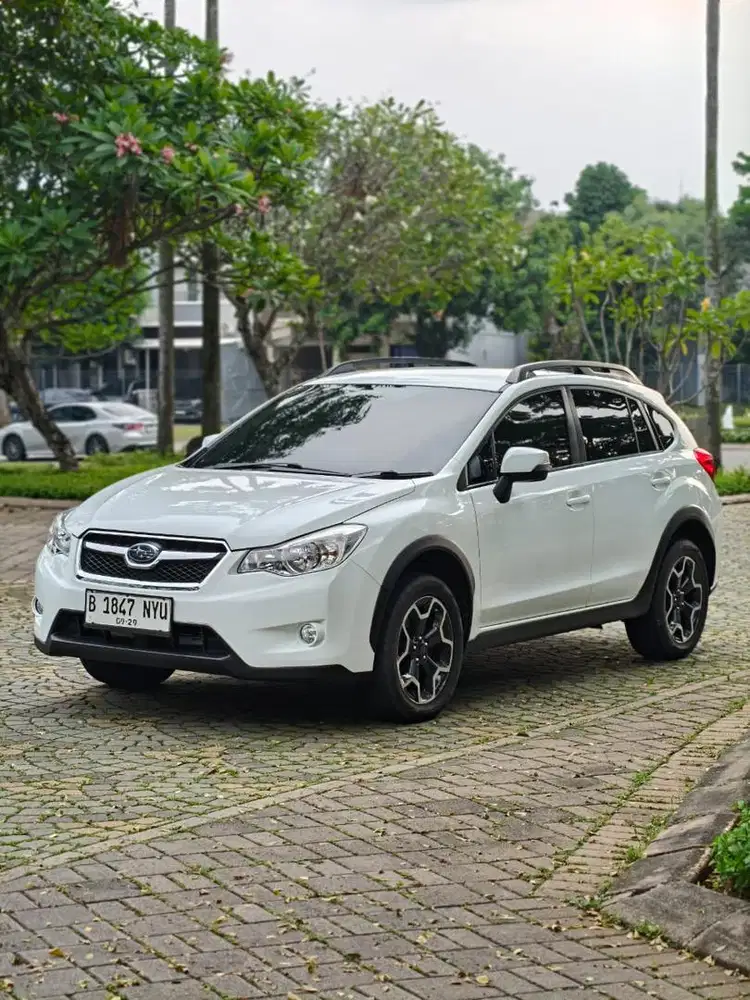 LOW KM MULUS TERAWAT GA ADA PR Subaru XV 2.0 AT AWD BOXER ENGINE 2014