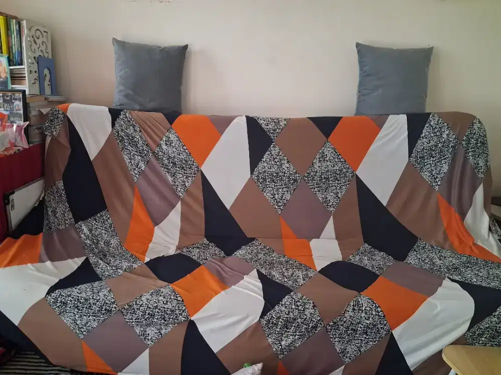 Kursi tamu + bantal.sarung dijual pisah.