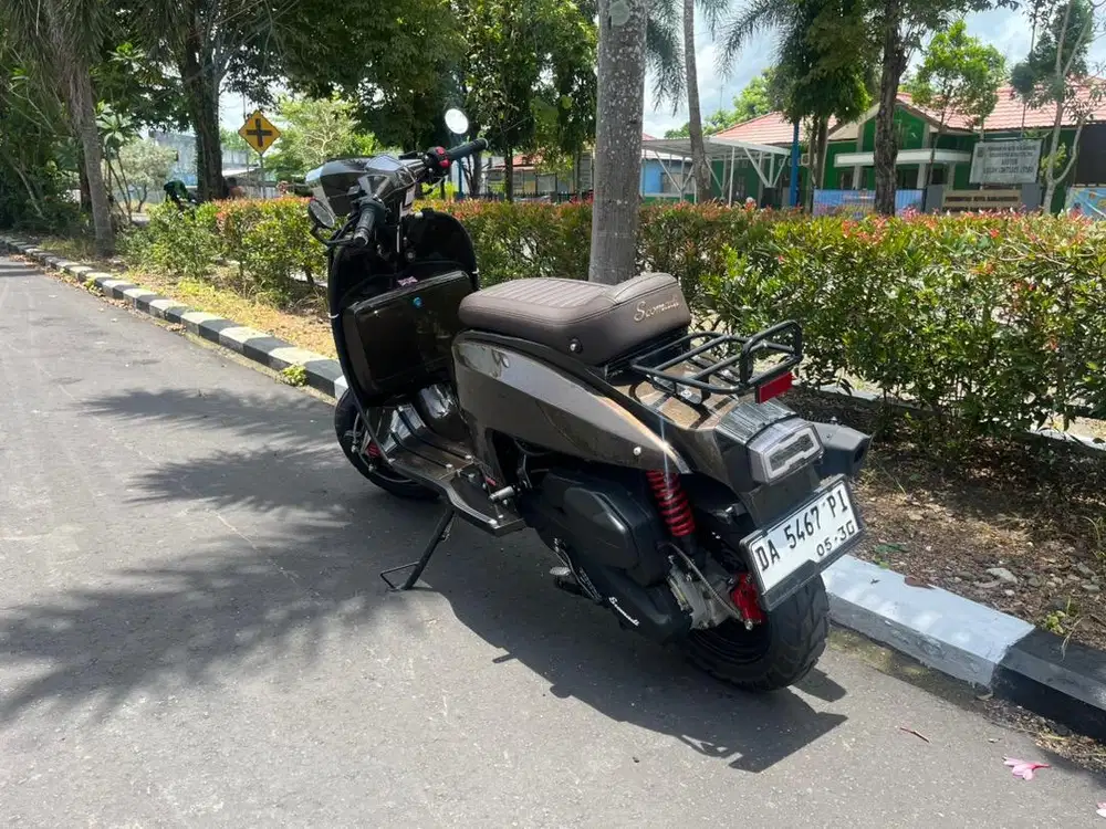 Scomadi Adventure 200i Like New