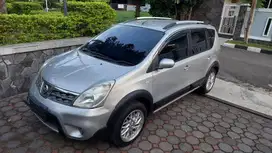 Nissan Livina 2011 Bensin