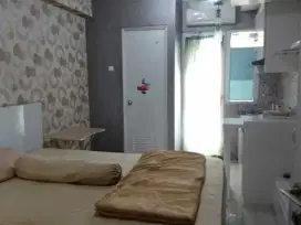 Apartemen the green pramuka city studio furnish tower chrysant