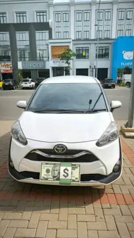 Sienta V 2019 matic