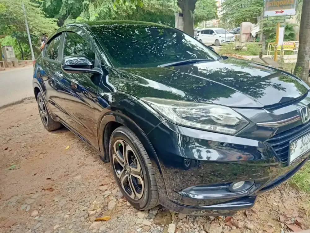 Dijual HRV 2015 1.8 Prestige