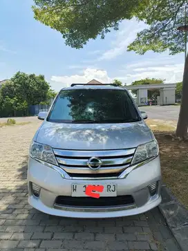 Nissan Serena HWS 2.0 Panoramic 2014