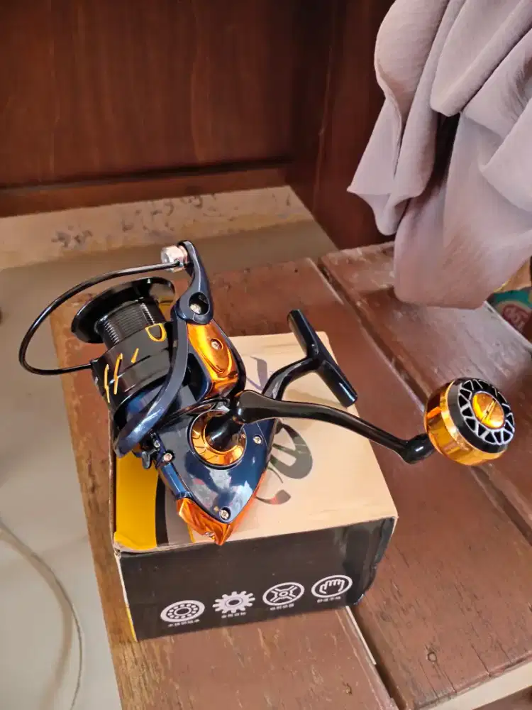 Katrol Reel 4000 Besi Smooth Baru