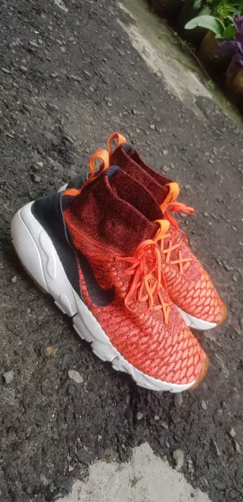 Sepatu nike flyknit