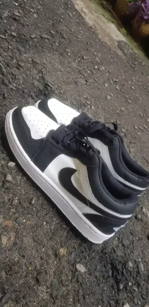 Sepatu jordan low