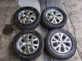Velg Mobil Copotan Bekas R15 Ori Asli Innova PCD 5x114 + Ban OEM