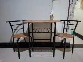 Set Meja & Kursi Minimalis