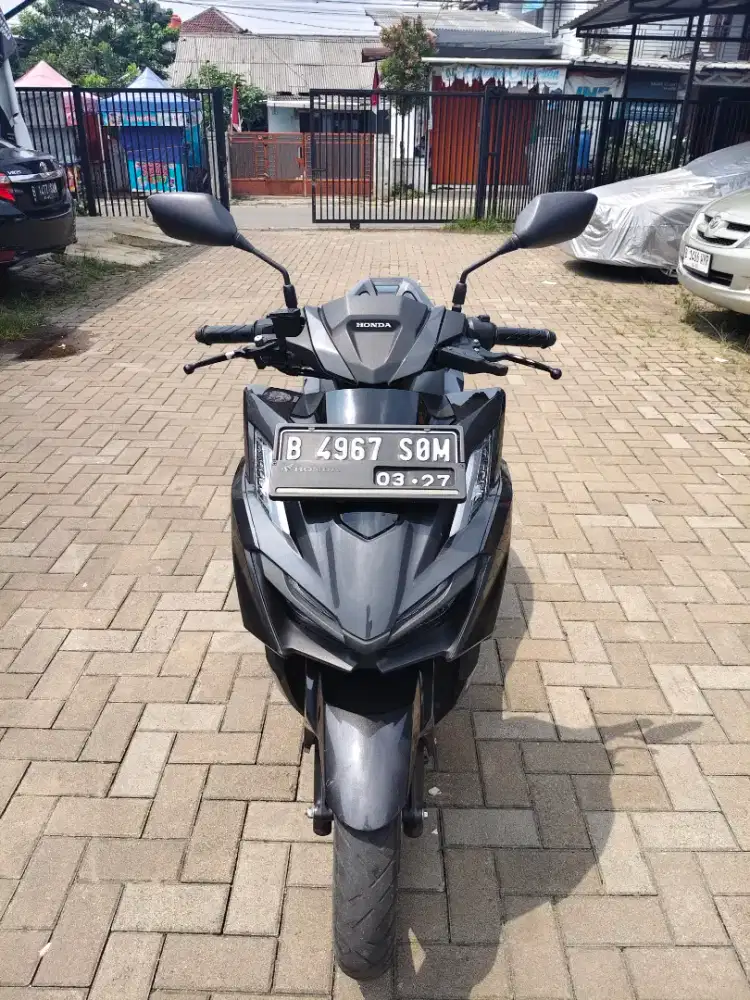 Jual Vario cbs 160cc 2022 km rendah