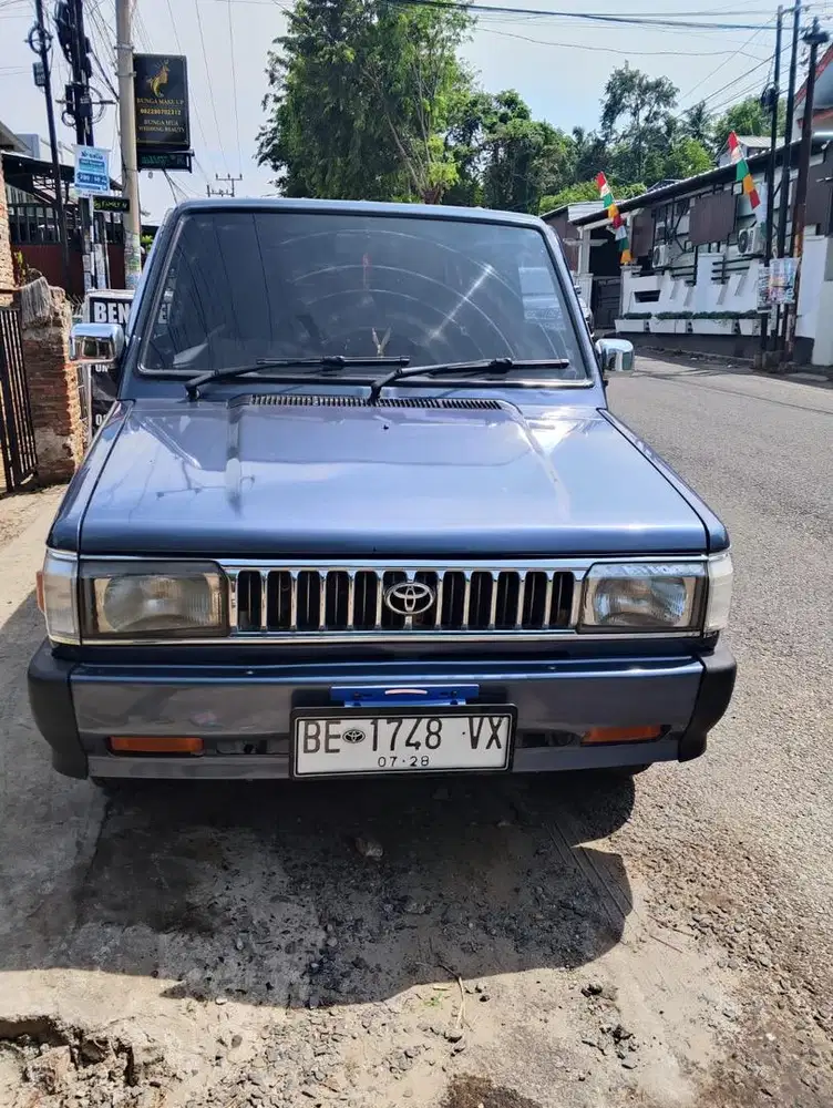 Dijual Kijang Super