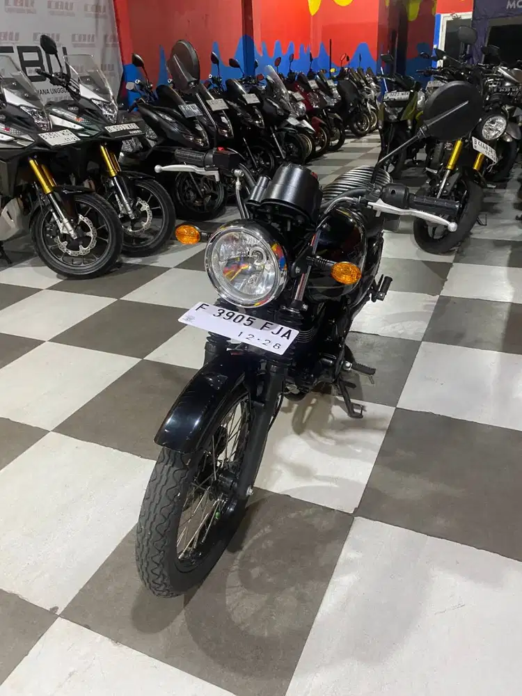 ( DP 300 ) Kawasaki W175 2023
