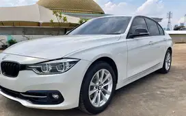 BMW 320i Odo.20rb Tgn.1 dr BARU TDP.10jt