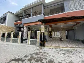 RUMAH MEWAH, DEKAT RING ROAD MAGUWOHARJO, SLEMAN