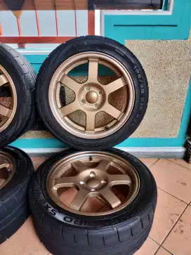 Velg & Ban R15 Baut 4