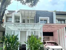 DIJUAL RUMAH SIAP HUNI FULL FURNISHED – EMERALD BINTARO, TANGERANG SELATAN