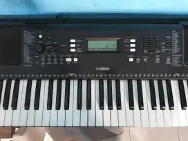 Keyboard psr E 373