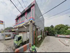 DiKontrakan 3 Ruko Nyatu 21/2 Lt Dpn Perum Eks Indo Luas Strategis Murah Nego