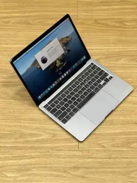MacBook Pro 2020 , 13 inch , 16/512