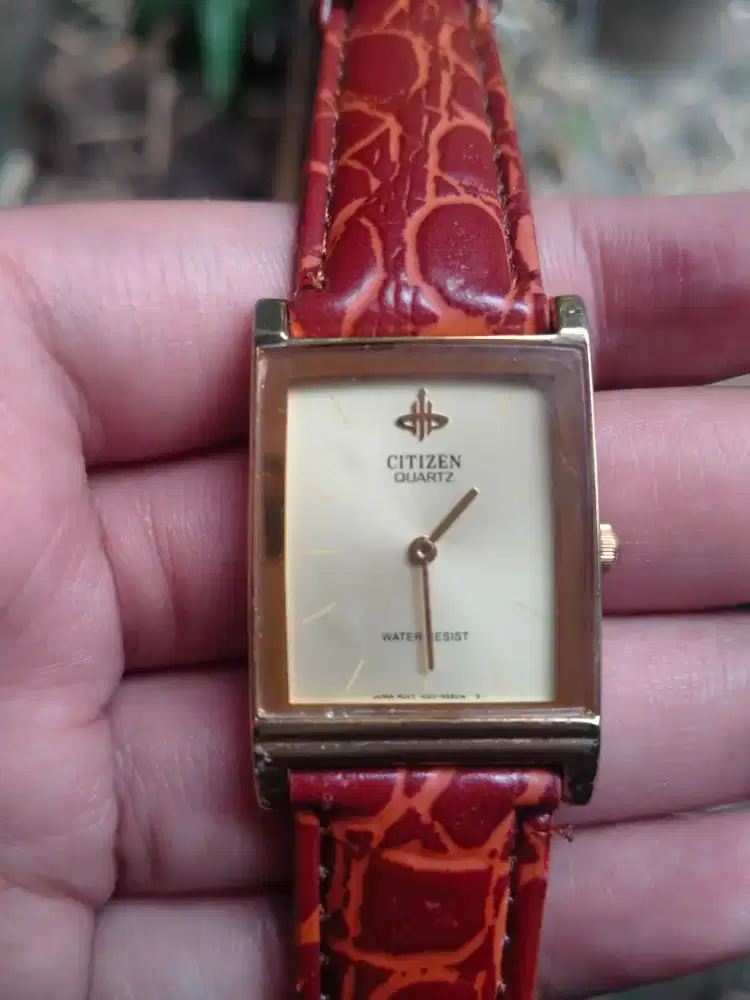 Citizen Tank Quartz Movement Original