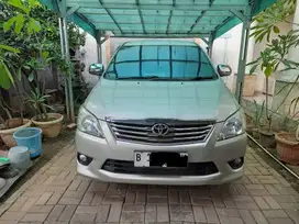TOYOTA KIJANG INNOVA 2013 TYPE 2.0 G - AT
